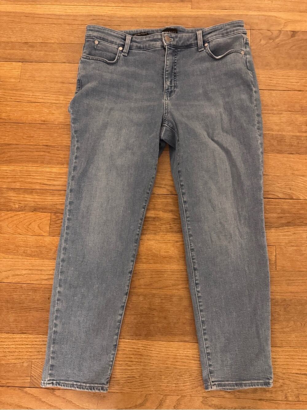 Talbots Women's Blue Slim Ankle Jeans - Size 12P
 b93